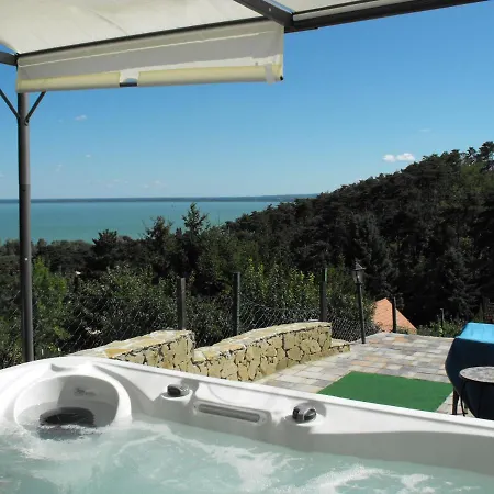 Ezuesthid בית הארחה