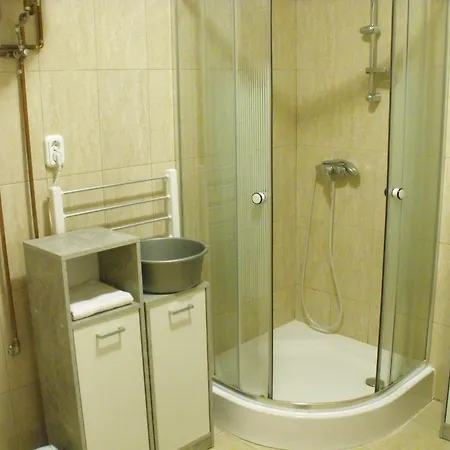 בית הארחה Ezuesthid Balatongyörök