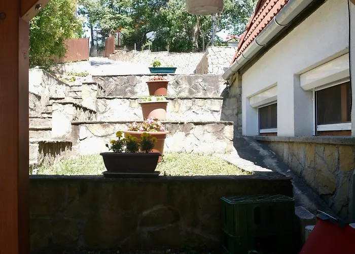 Ezuesthid Pensionat 4*