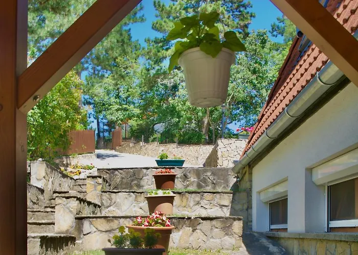 Pensionat Ezuesthid 4*