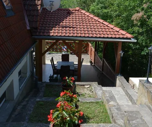 Pensionat Ezuesthid 4*