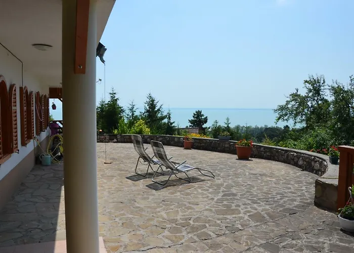Pensionat Ezuesthid 4*