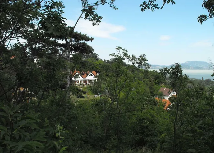 Ezuesthid Balatongyörök
